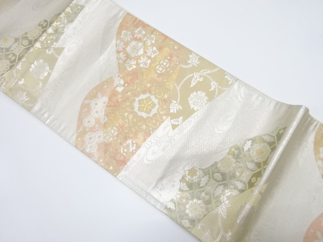 アンティーク　山並に華紋・花唐草模様織り出し袋帯（材料）